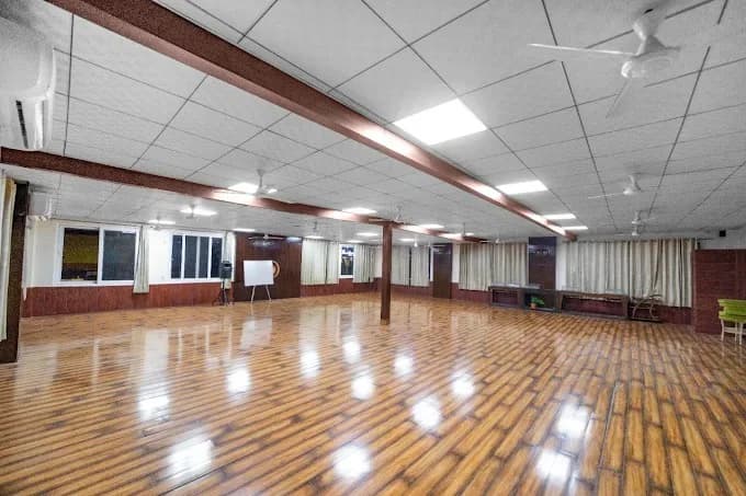 The Grand Alova gallery 4