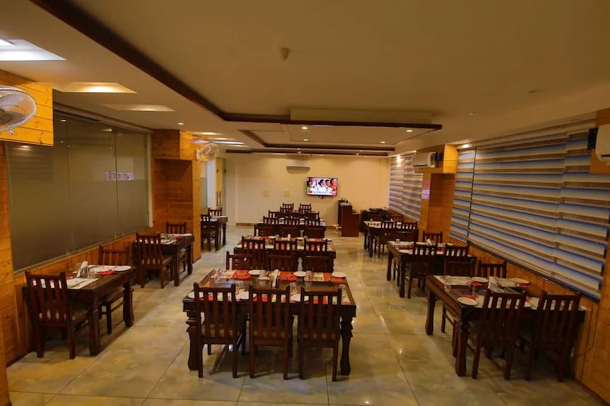 The Grand Alova gallery 6